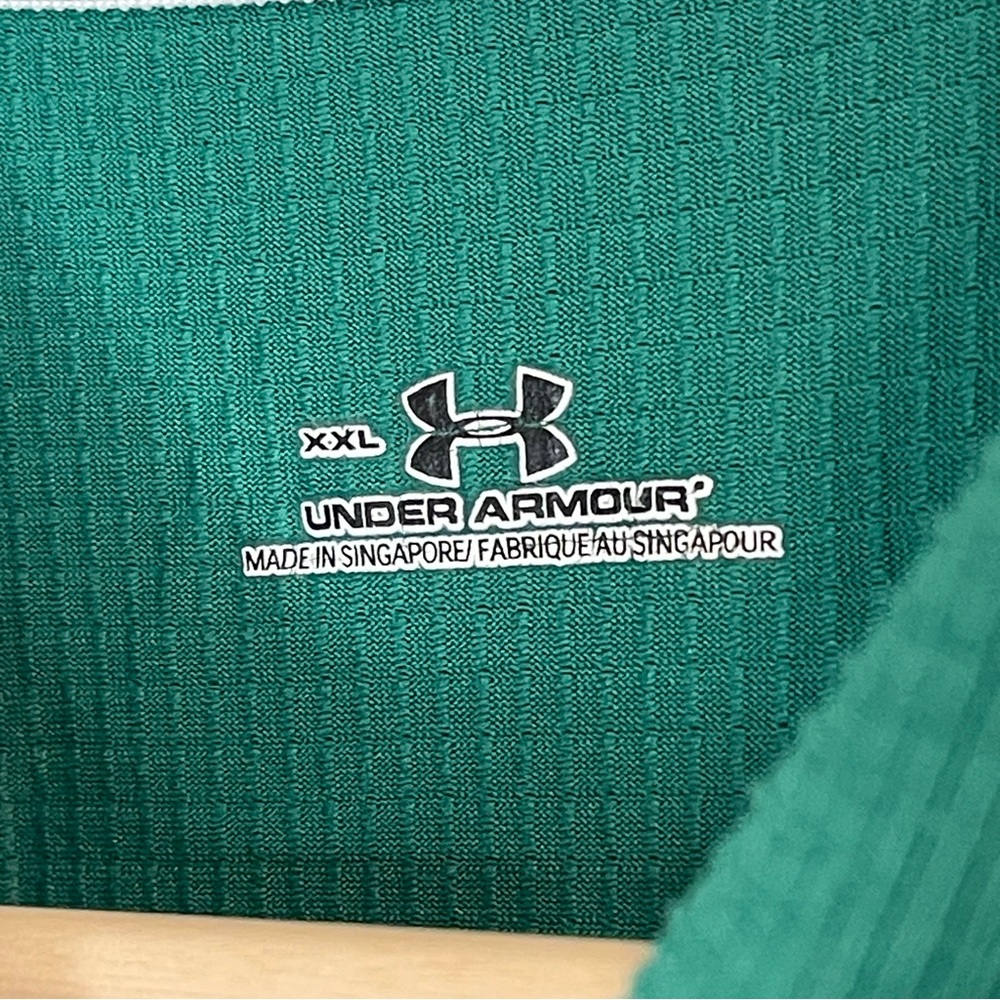 Under Armour Men's Green Polo Shirt - Picture 5 of 6